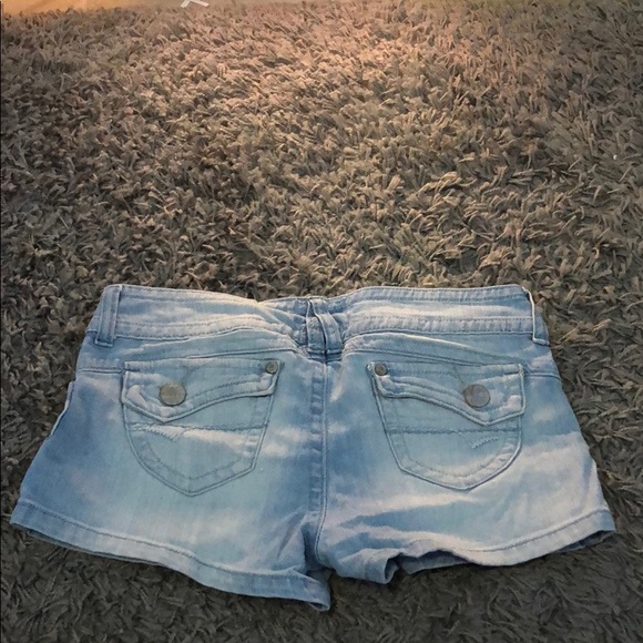 Jean shorts - Picture 2 of 3